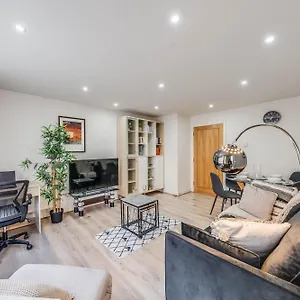 Apartment Canary Wharf O2 Excel Flat With Parking & Balcony